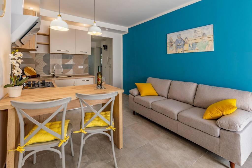 New Two Bedroom Apartment Maloni Pula Exterior foto